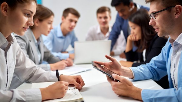 Découvrir la pédagogie alternative freinet pour un apprentissage participatif